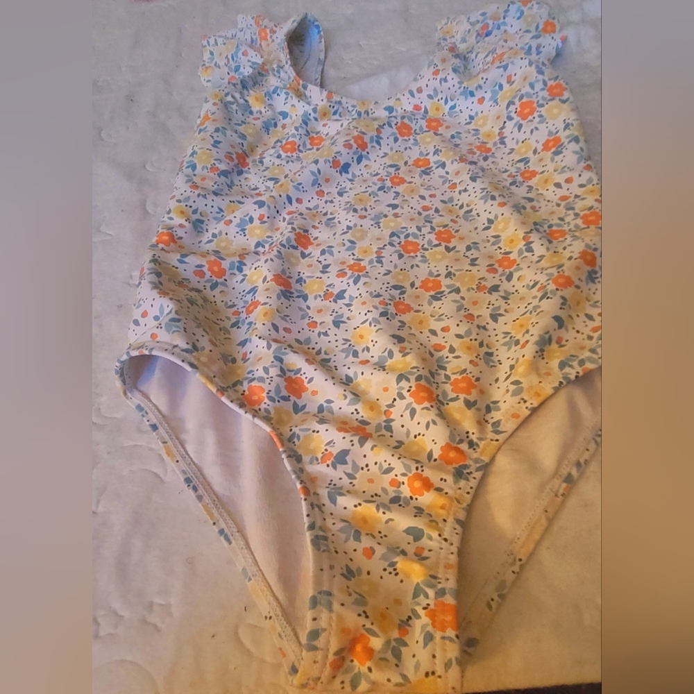 SHEIN Kids Floral Bodysuit - Multicolor Delight